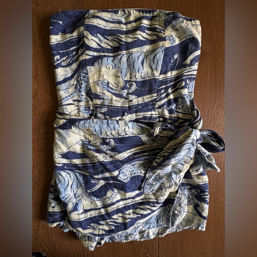 Muji Blue and Cream Patterned Top